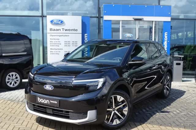 Ford Explorer (2026) thumbnail 2