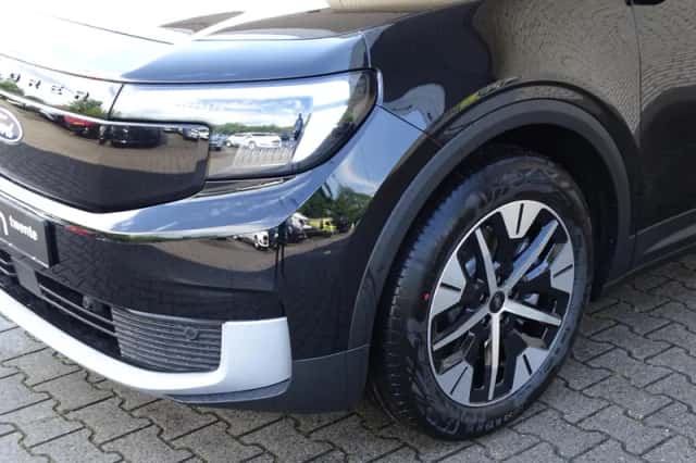 Ford Explorer (2026) thumbnail 4