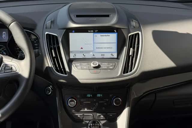 Ford C-Max (2018) thumbnail 15