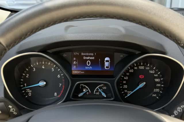 Ford C-Max (2018) thumbnail 19