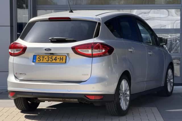 Ford C-Max (2018) thumbnail 3