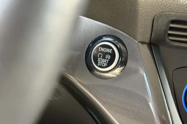 Ford C-Max (2018) thumbnail 21