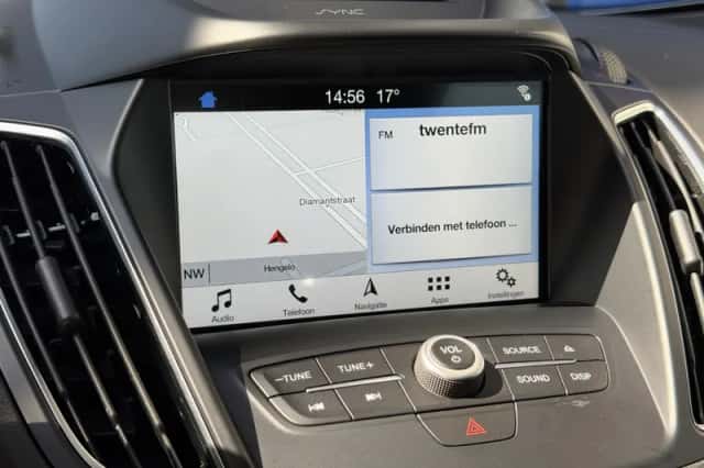 Ford C-Max (2018) thumbnail 22