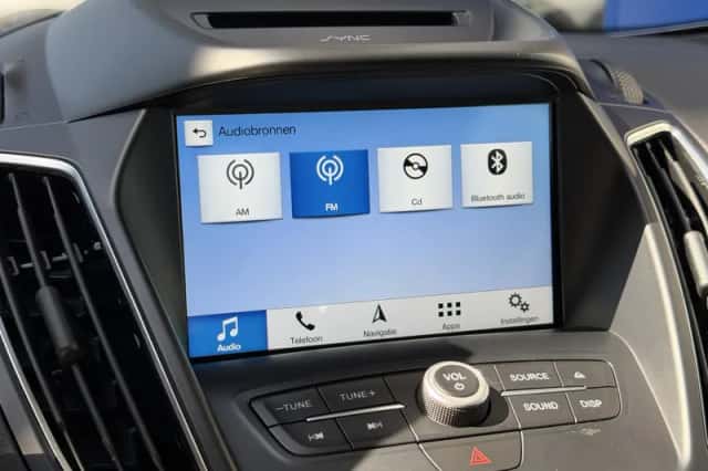 Ford C-Max (2018) thumbnail 25