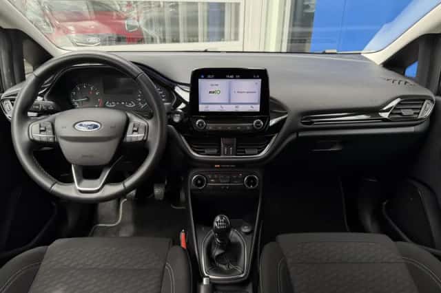 Ford Fiesta (2023) thumbnail 2