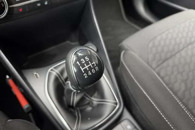 Ford Fiesta (2023) thumbnail 23