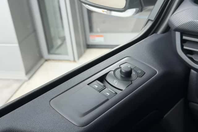 Ford Transit Custom (2026) thumbnail 22