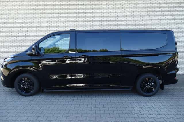 Ford Transit Custom (2025) thumbnail 2