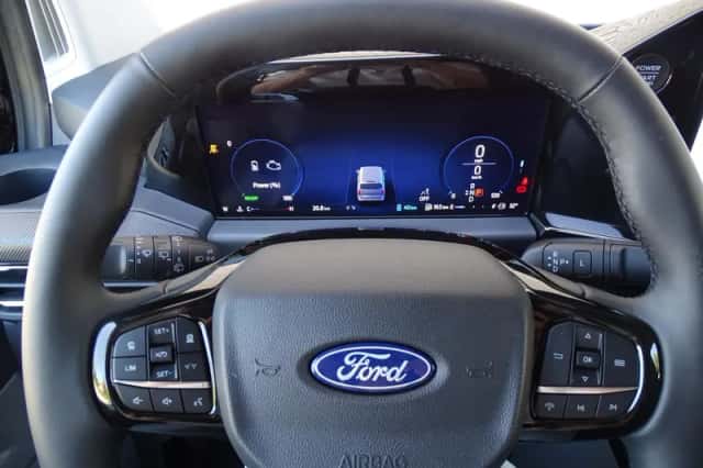 Ford Transit Custom (2025) thumbnail 11