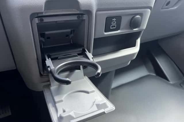 Ford E-Transit Custom (2025) thumbnail 35