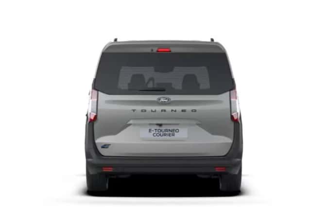 Ford Tourneo Courier (2026) thumbnail 4