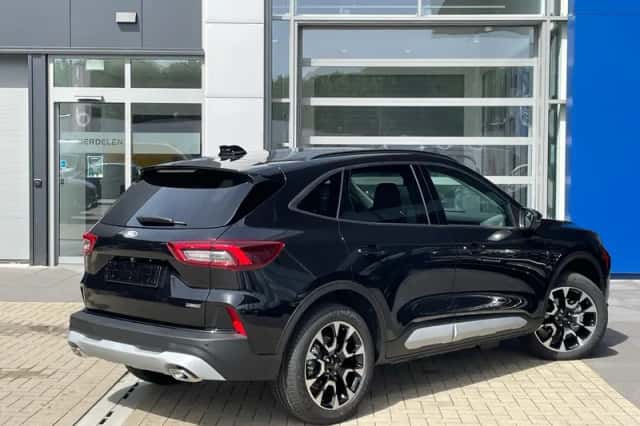 Ford Kuga (2026) thumbnail 3