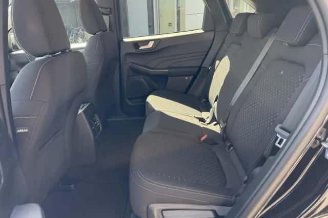 Ford Kuga (2026) thumbnail 15