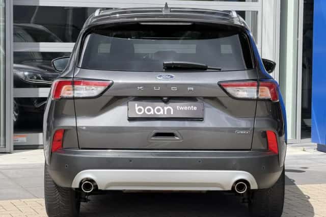 Ford Kuga (2022) thumbnail 5