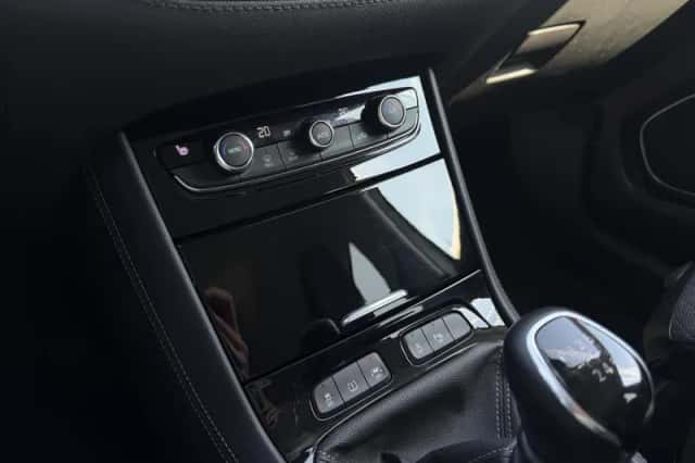 Opel Grandland X (2020) thumbnail 24