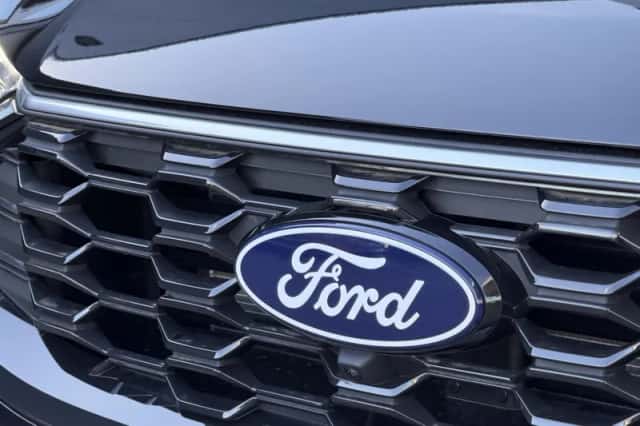 Ford Kuga (2026) thumbnail 9