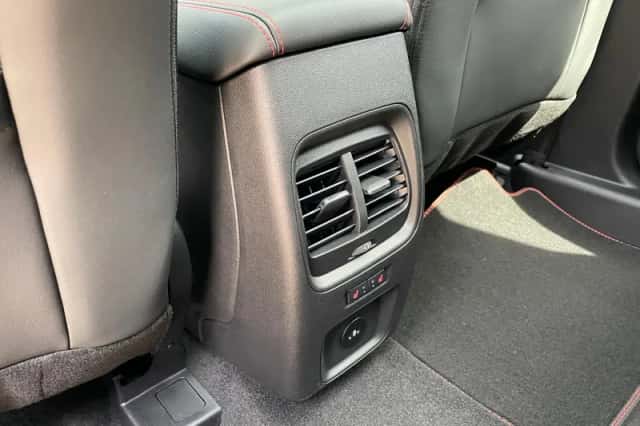 Ford Kuga (2026) thumbnail 15