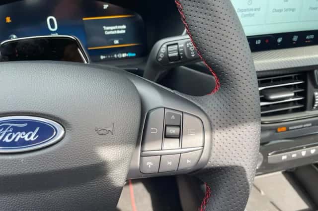 Ford Kuga (2026) thumbnail 23
