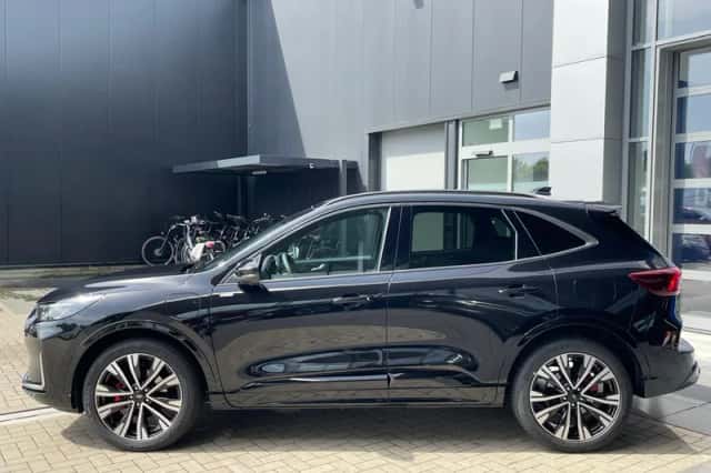 Ford Kuga (2026) thumbnail 4