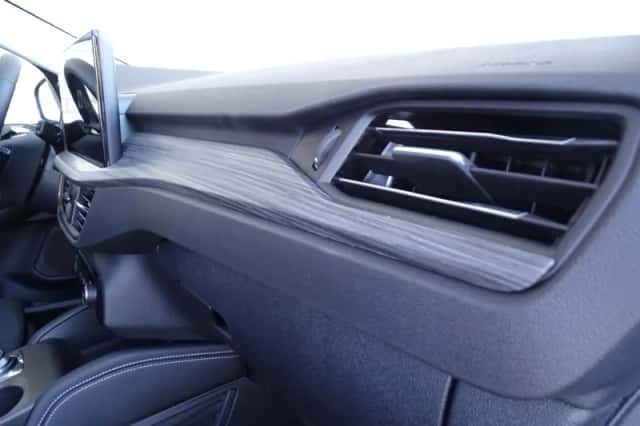 Ford Kuga (2026) thumbnail 16