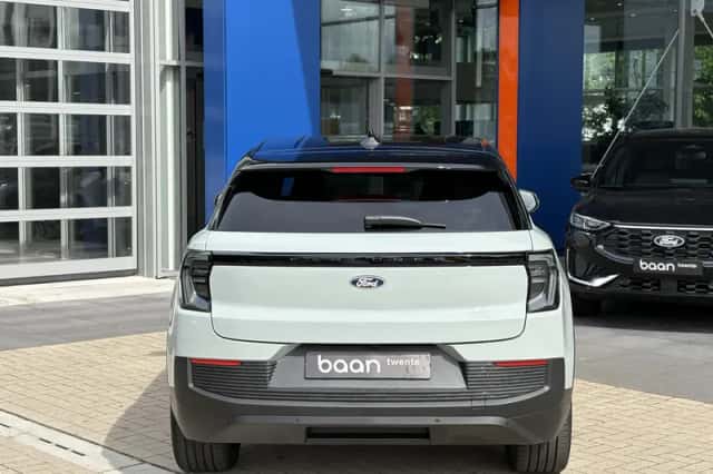 Ford Explorer (2026) thumbnail 6