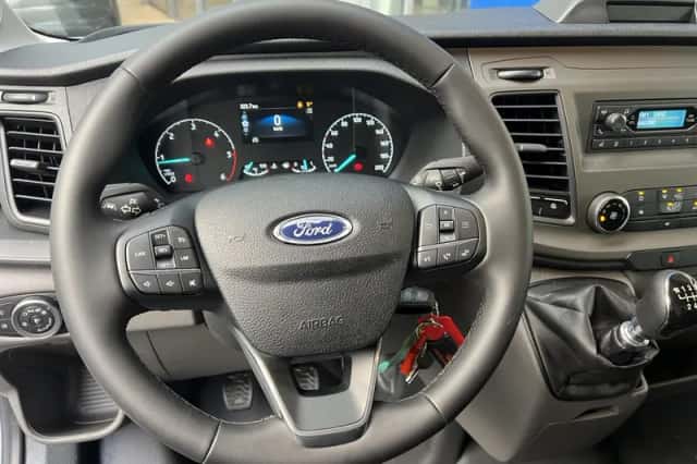 Ford Transit (2024) thumbnail 15