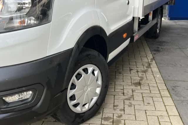Ford Transit (2024) thumbnail 9