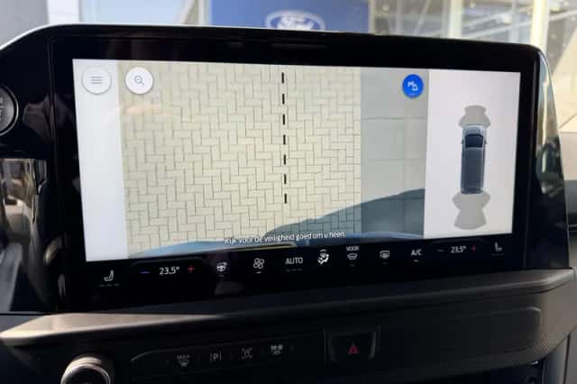 Ford Transit Custom (2024) thumbnail 43