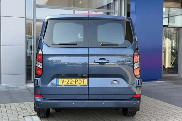 Ford Transit Custom (2024) thumbnail 7