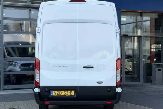 Ford Transit (2023) thumbnail 9