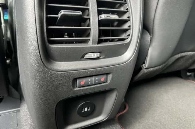 Ford Kuga (2025) thumbnail 16