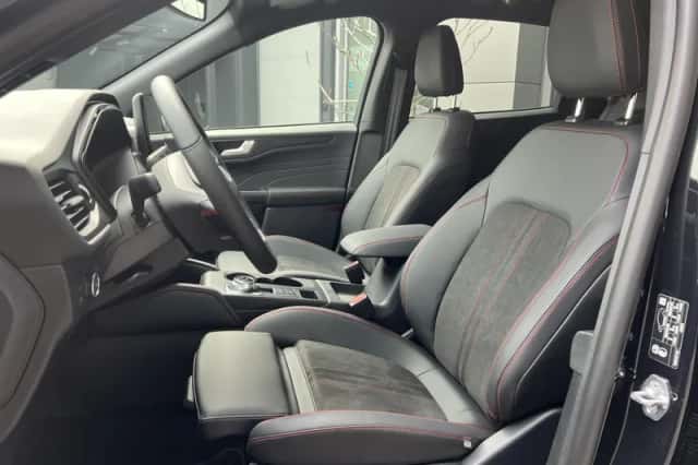 Ford Kuga (2025) thumbnail 18