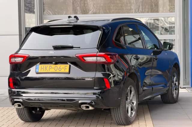 Ford Kuga (2025) thumbnail 3