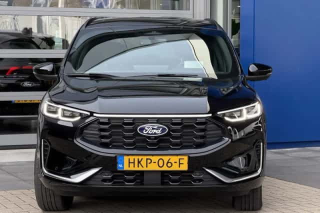 Ford Kuga (2025) thumbnail 4