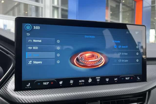 Ford Kuga (2025) thumbnail 37