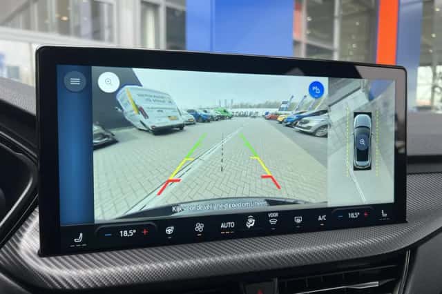 Ford Kuga (2025) thumbnail 42