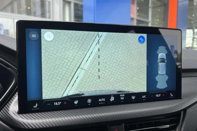 Ford Kuga (2025) thumbnail 43