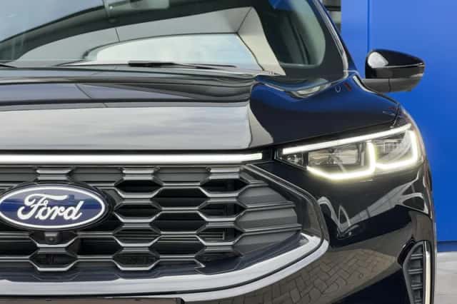 Ford Kuga (2025) thumbnail 6