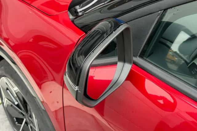 Ford Capri (2025) thumbnail 9