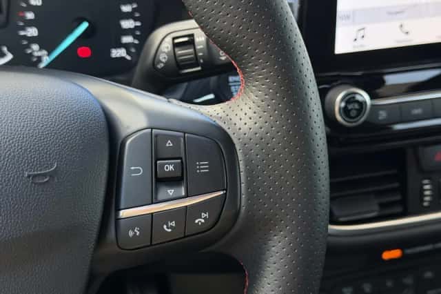 Ford Fiesta (2018) thumbnail 18