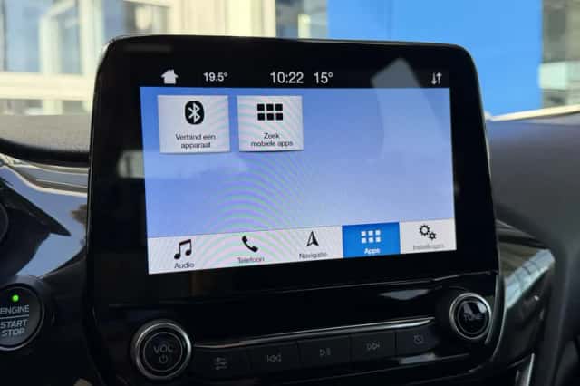 Ford Fiesta (2018) thumbnail 24