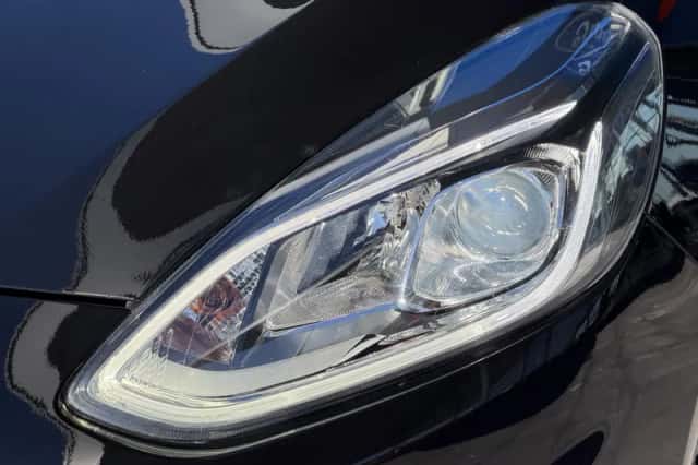 Ford Fiesta (2018) thumbnail 8