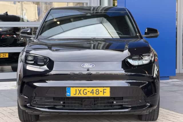 Ford Capri (2024) thumbnail 4