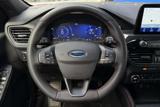 Ford Kuga (2022) thumbnail 20