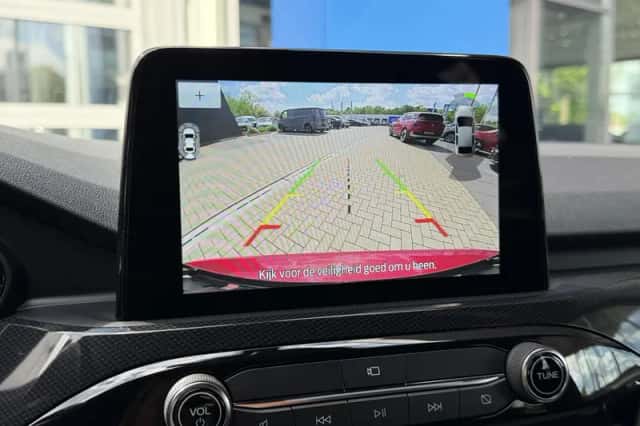Ford Kuga (2022) thumbnail 40
