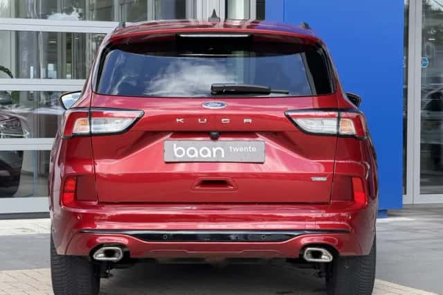 Ford Kuga (2022) thumbnail 5