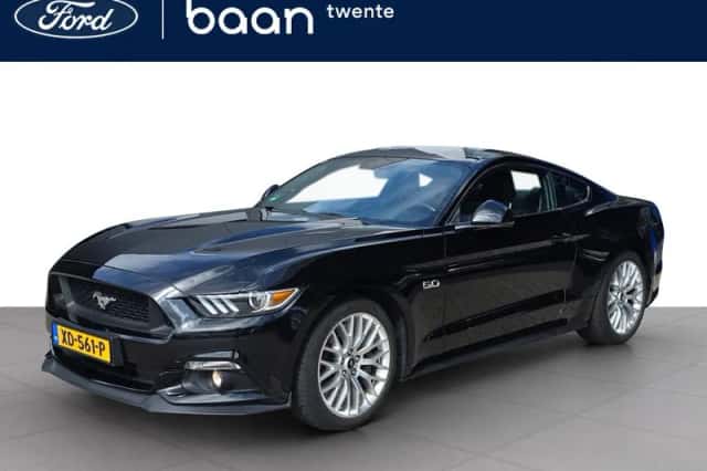 Ford Mustang (2017) thumbnail 1