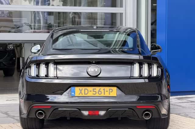 Ford Mustang (2017) thumbnail 6