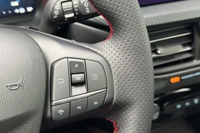 Ford Kuga (2026) thumbnail 31