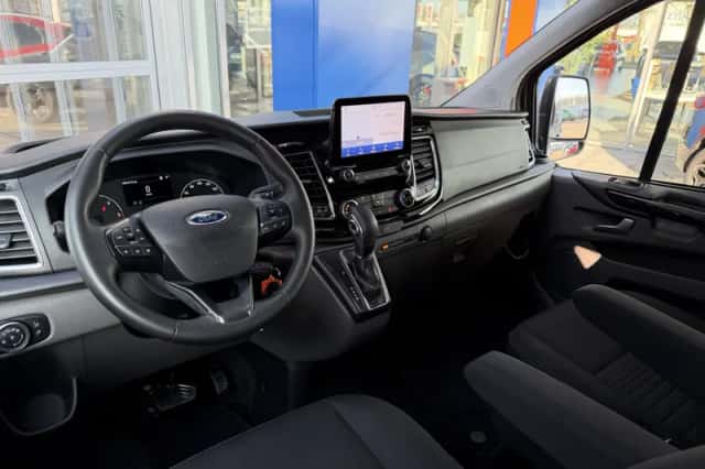 Ford Transit Custom (2023) thumbnail 12
